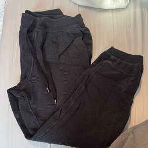 Lululemon ribbed joggers